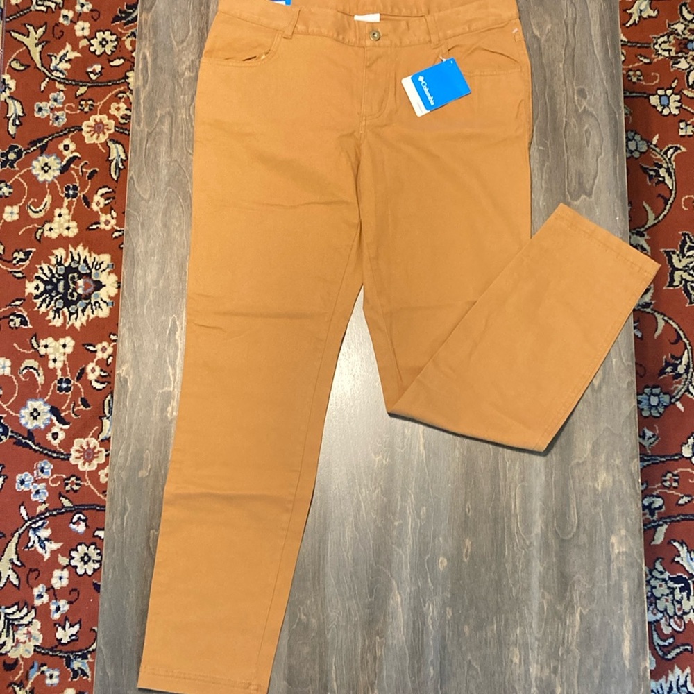 Women’s Columbia jeans. Size 14 not with tags